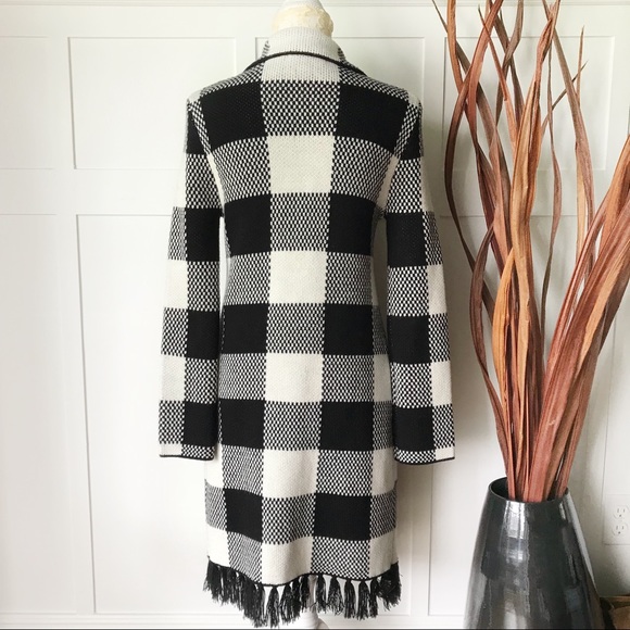 Cable & Gauge Buffalo Plaid w/Tassel Sweater Coat - Picture 3 of 7